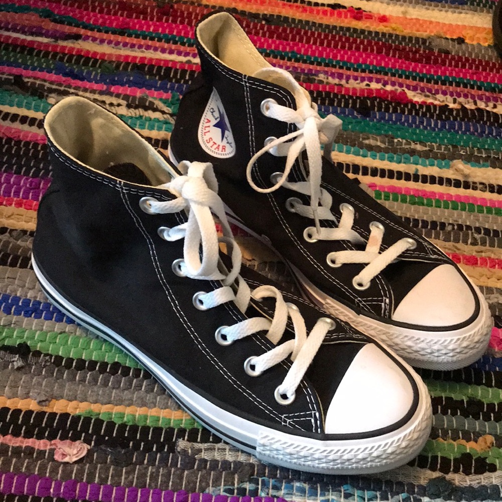 Black high top converse